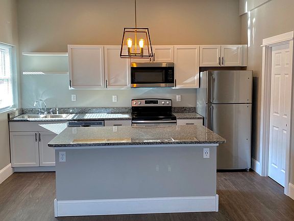 2nd image of 201 West Ave APT 5