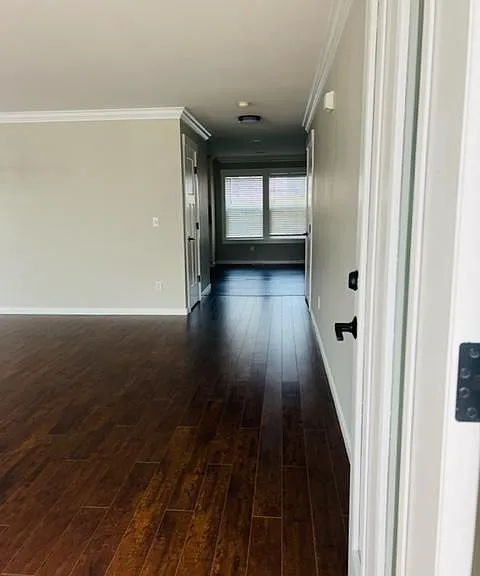 2400 SE 3rd St — Photo 4
