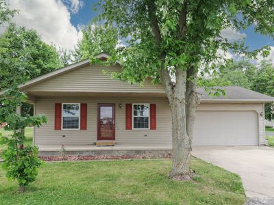 101A S State St, Danvers, IL, 61732