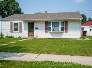 1512 E Avenue F, Bismarck, ND 58501