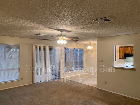 3rd image of 5911 Hidden Boulder St