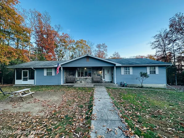 9 Corral Ct, East Stroudsburg, PA 18302