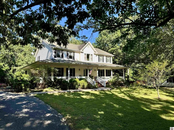 39 Deer Trace Rd, Benton, KY 42025