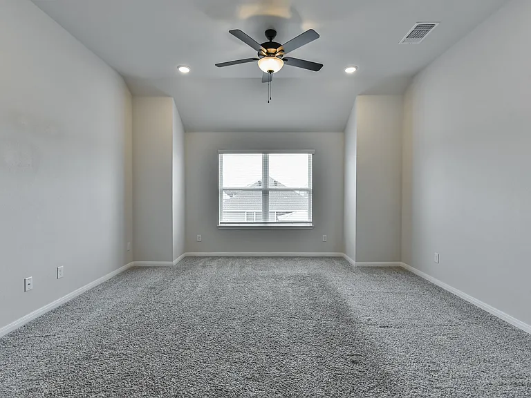 6306 Golden Gate Dr — Photo 41
