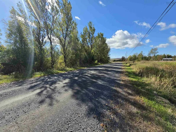 Macnaughton Rd #26-7, Pictou, NS B0K 1H0