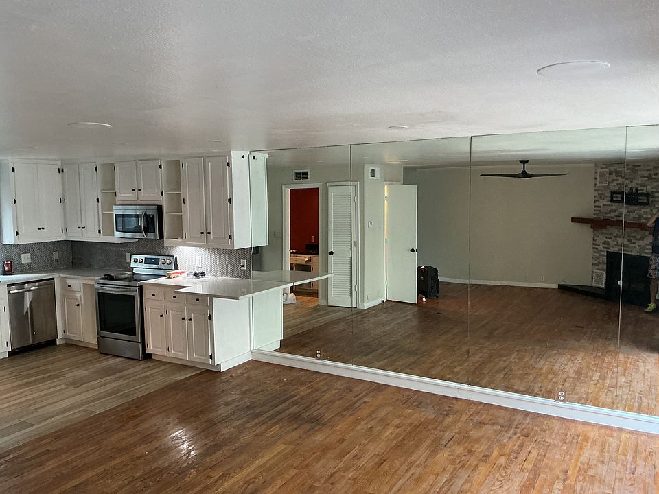 1st image of 2020 N Garrett Ave APT 102