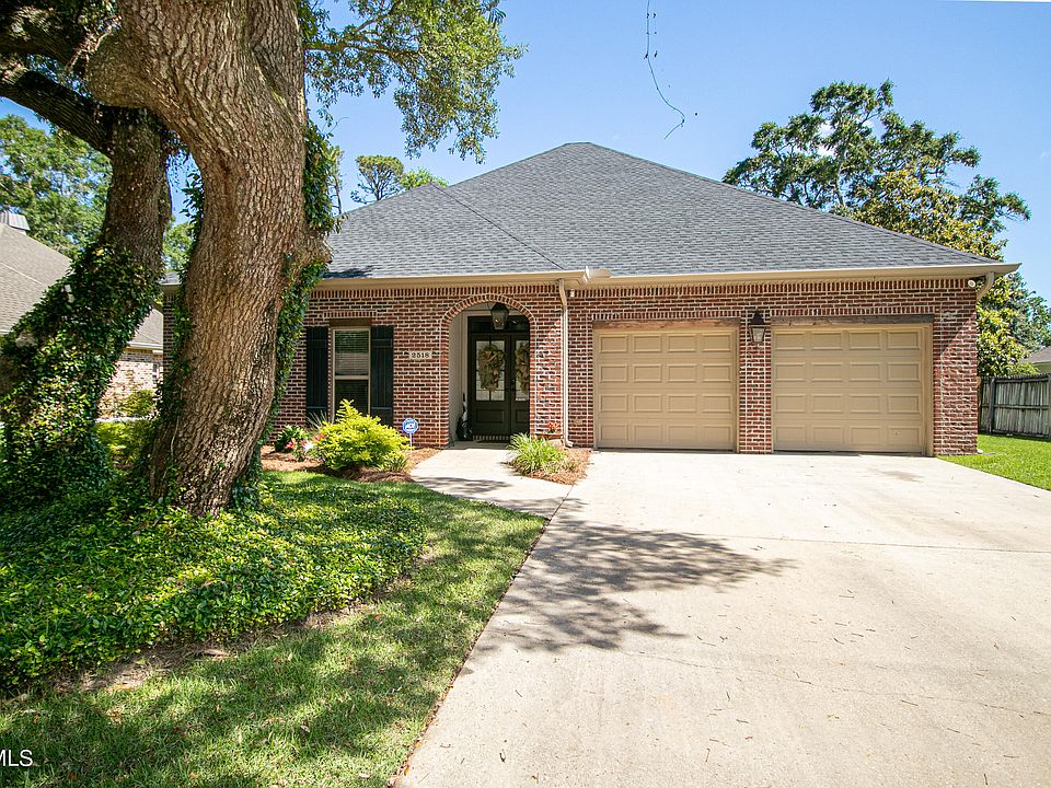 2518 Old Bay Rd, Biloxi, MS 39531 Zillow