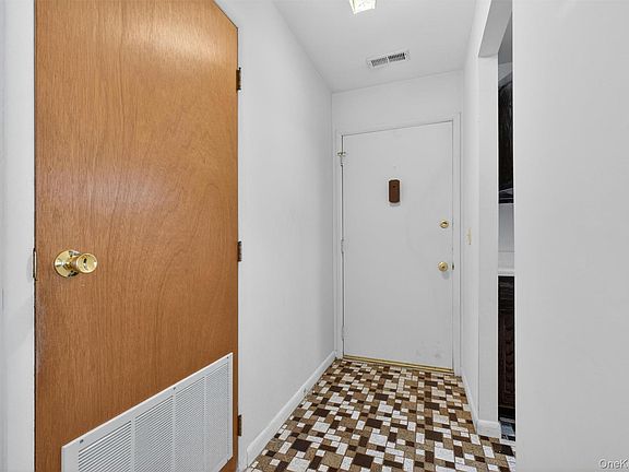 2nd image of 301 Commons Way C (First Floor)