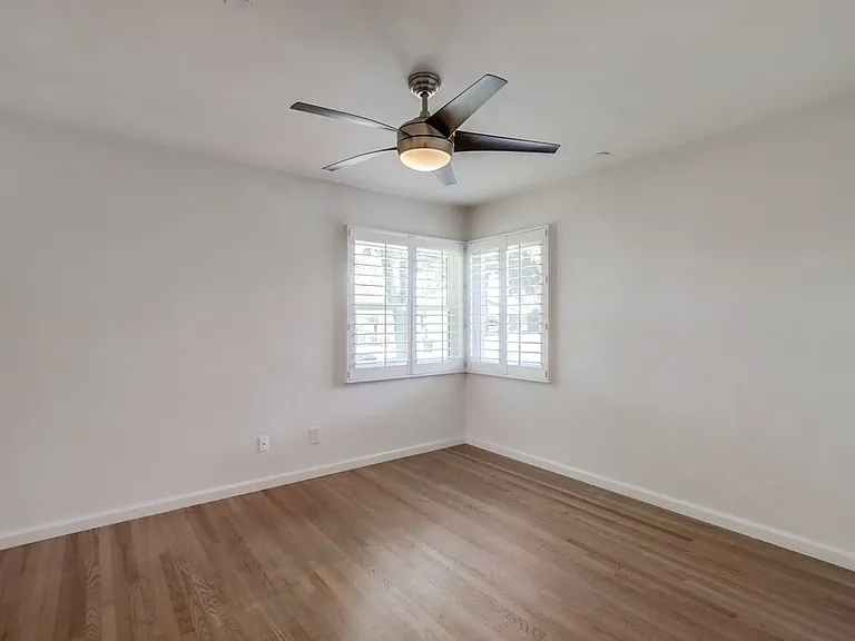 4747 Rolando Blvd — Photo 17