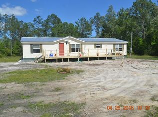 27500 Goodwin Rd, Hilliard, FL 32046