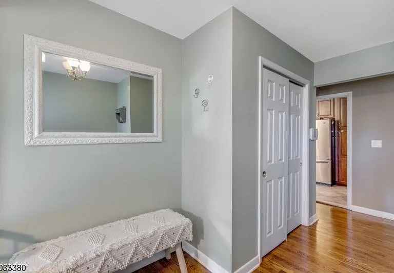 30 Edgehill Ave #28 — Photo 2