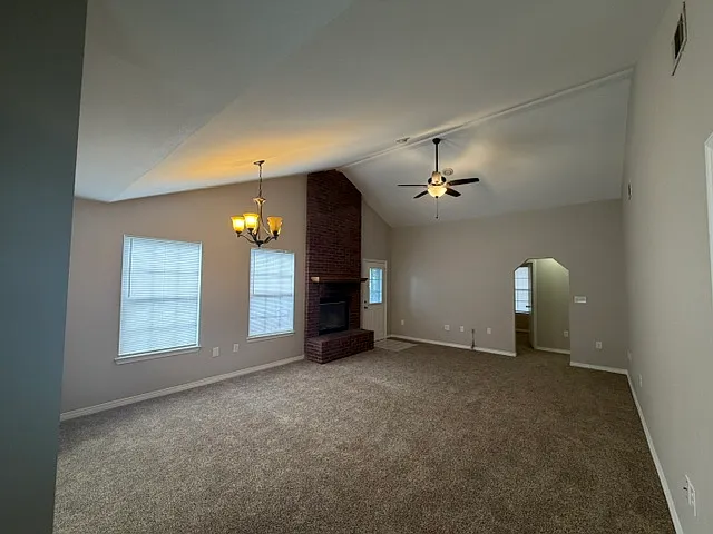 431 Apple Dr — Photo 4