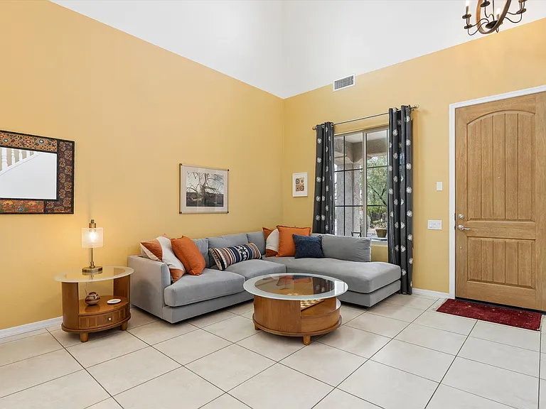 3826 E Cat Balue Dr — Photo 10