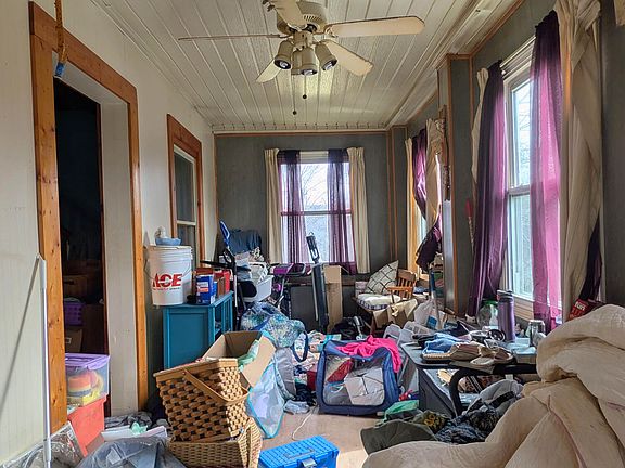 14th image of this home