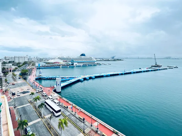 105 Paseo Gilberto Concepcion De Gracia Harbor Plz, San Juan, PR 00901