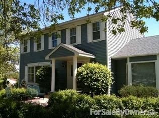 1628 Chatham Ave, Arden Hills, MN 55112