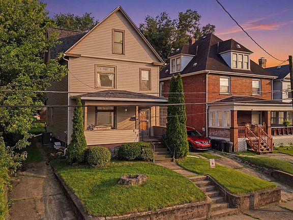 3rd image of 878 McIntire Way