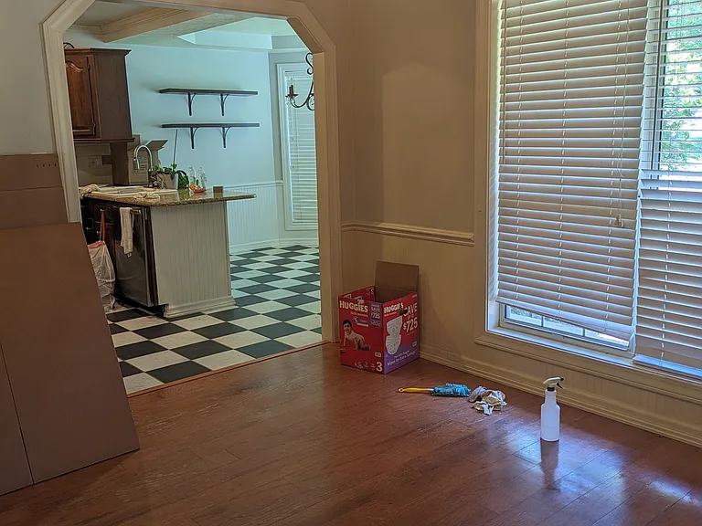 8502 NE Pines Dr — Photo 4