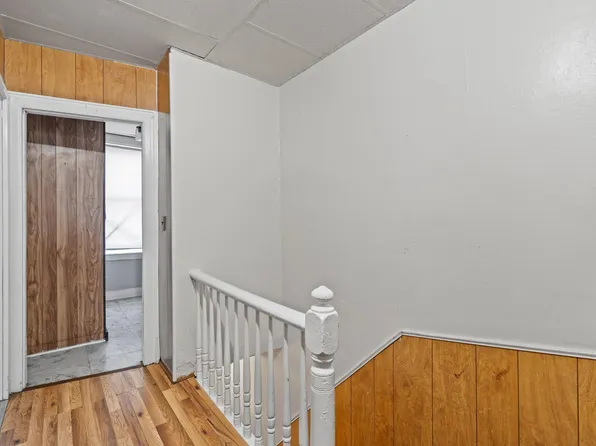 61 Clendenny Avenue image 5 of 20