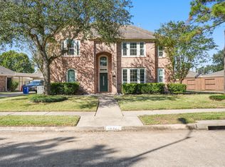 16322 Drystone Ln, Houston, TX 77095
