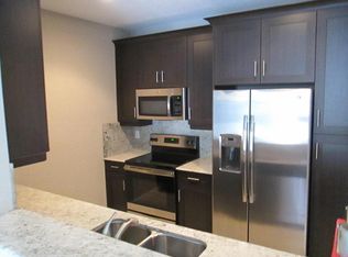 5906 Monterra Club Dr, Lake Worth, FL 33463