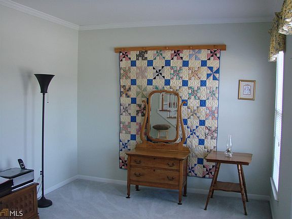2nd image of 1462 Cherry Oak Trce