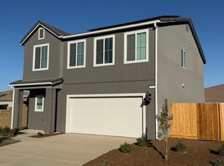 993 Braxstyn Way W, Madera, CA 93636