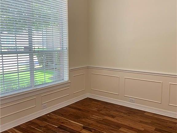 5th image of 11608 Spicewood Pkwy Unit 32