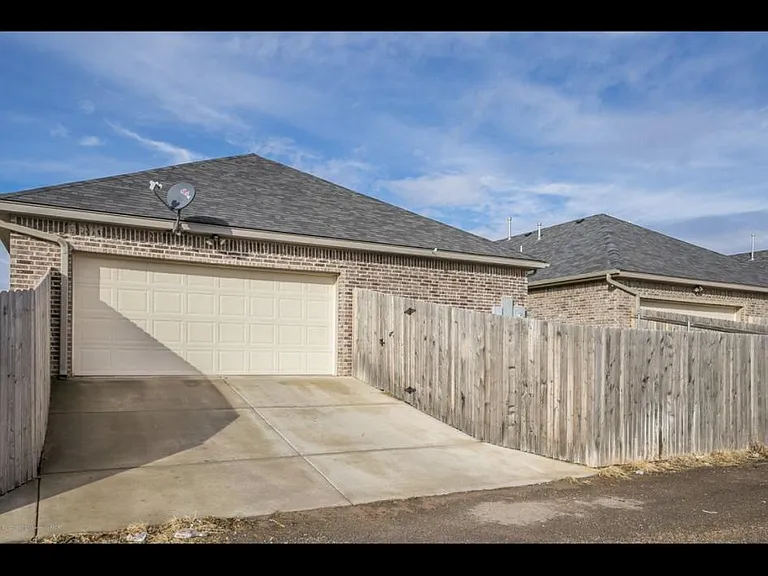 7403 Nick St — Photo 24