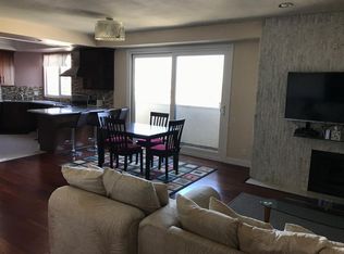116 N Swall Dr, Beverly Hills, CA 90211