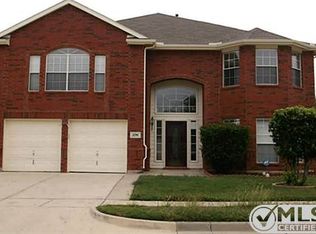 5700 Ridgeview Dr, Haltom City, TX 76137
