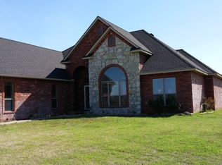 2910 E Silver City Rdg, Tuttle, OK 73089