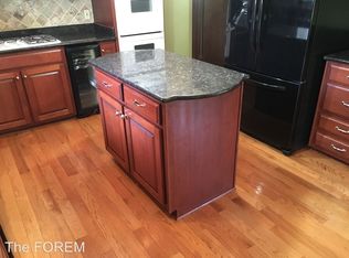 1811 Greystone Ct, Marietta, GA 30068