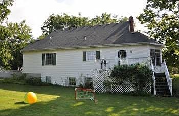 3rd image of 4673 Orchard Ct SW