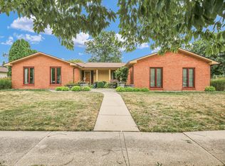 1103 Ross Dr, Champaign, IL