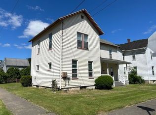 30-30 1/2 Walnut St #4, Warren, PA 16365