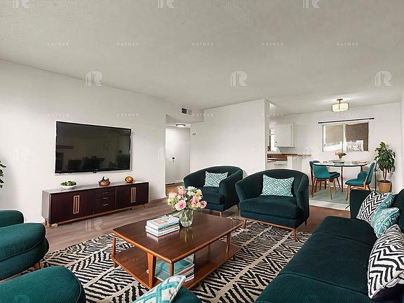 4th image of 5139 White Oak Ave #7-3/2