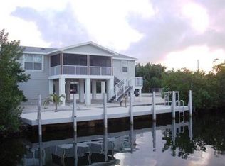 27337 Cayman Ln, Ramrod Key, FL 33042