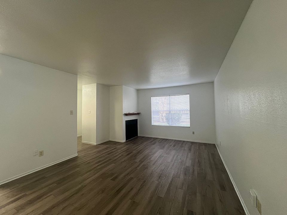 1st image of 4607 Cypresswood Dr #209