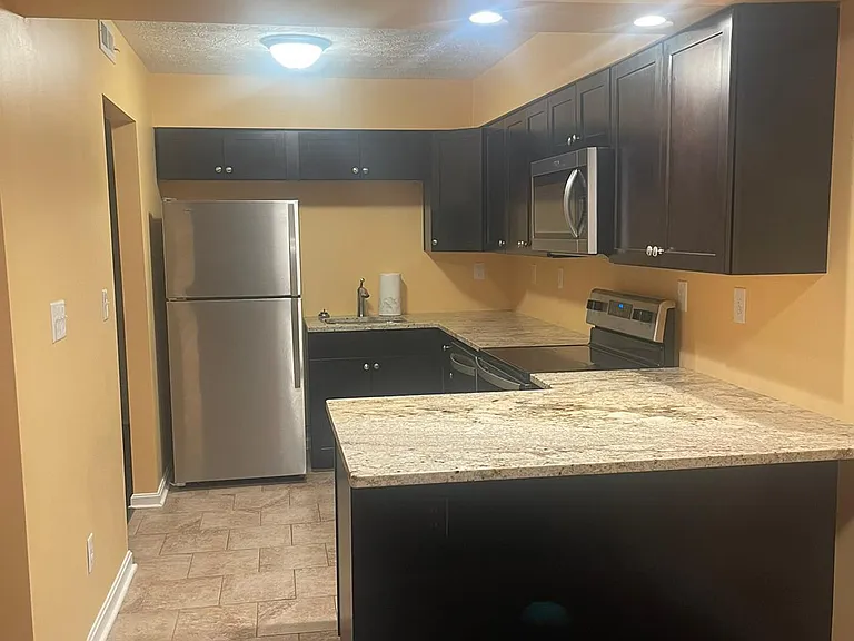 6302 Wisteria View Ln #103 — Photo 8