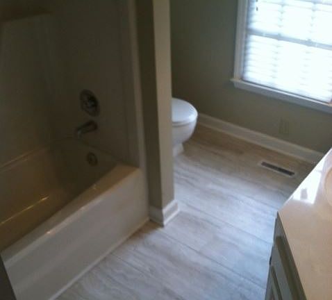 4th image of 1807 Tradd Ct