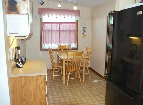 4th image of 745 Raymer Blvd