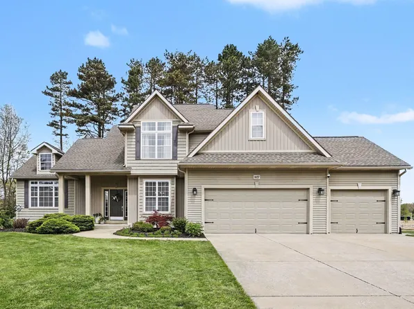 1037 Chaucer Ave, Portage, MI 49002