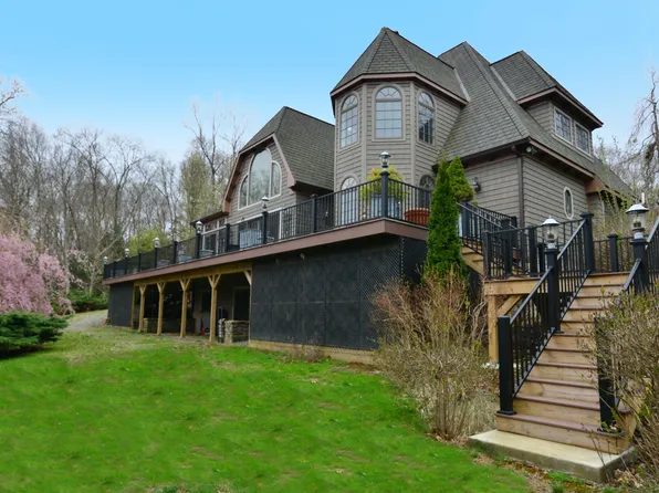 48 Millbrook Lane, Woodstock, CT 06281