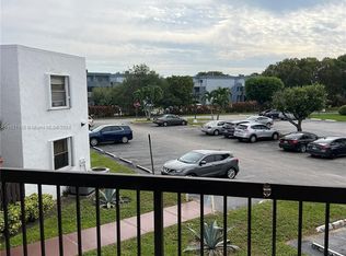 9419 Fontainebleau Blvd APT 213, Miami, FL 33172