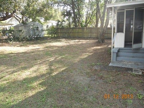 4th image of 370 S Floral Ave