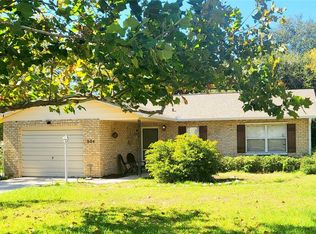 604 Hill St, Eustis, FL 32726