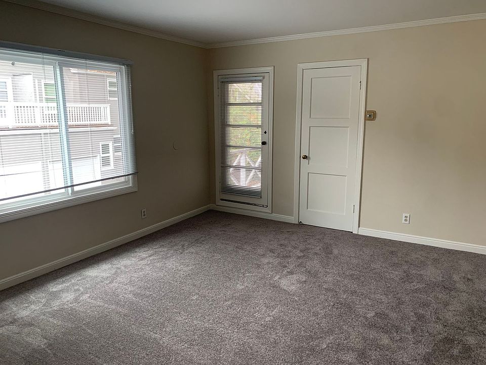 1st image of 23 Duane St #6