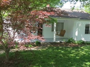1418 Grissom Ln, Blacksburg, VA 24060