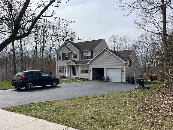 2nd image of 671 Lantern Way